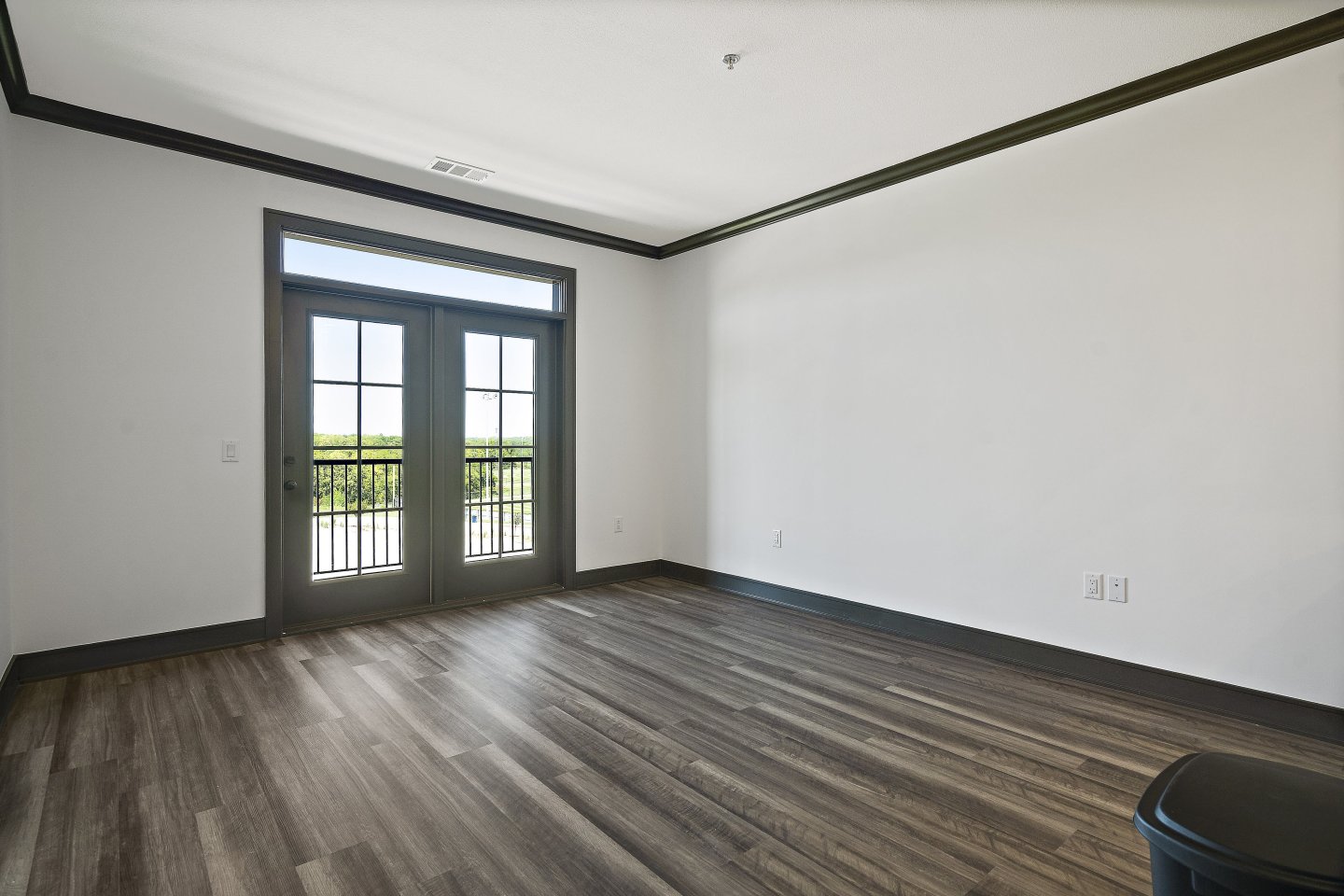 The Diamond at Creekside Image 8