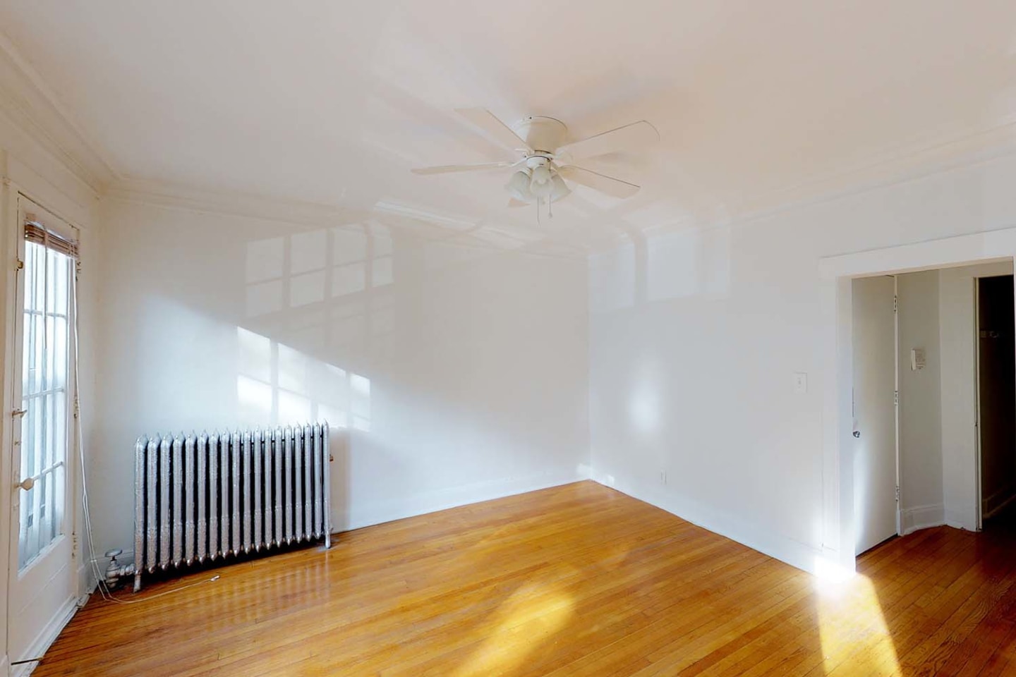 5457-5459 S. Blackstone Avenue Image 16