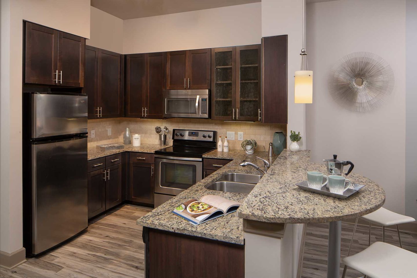 Elle of Buckhead Image 19