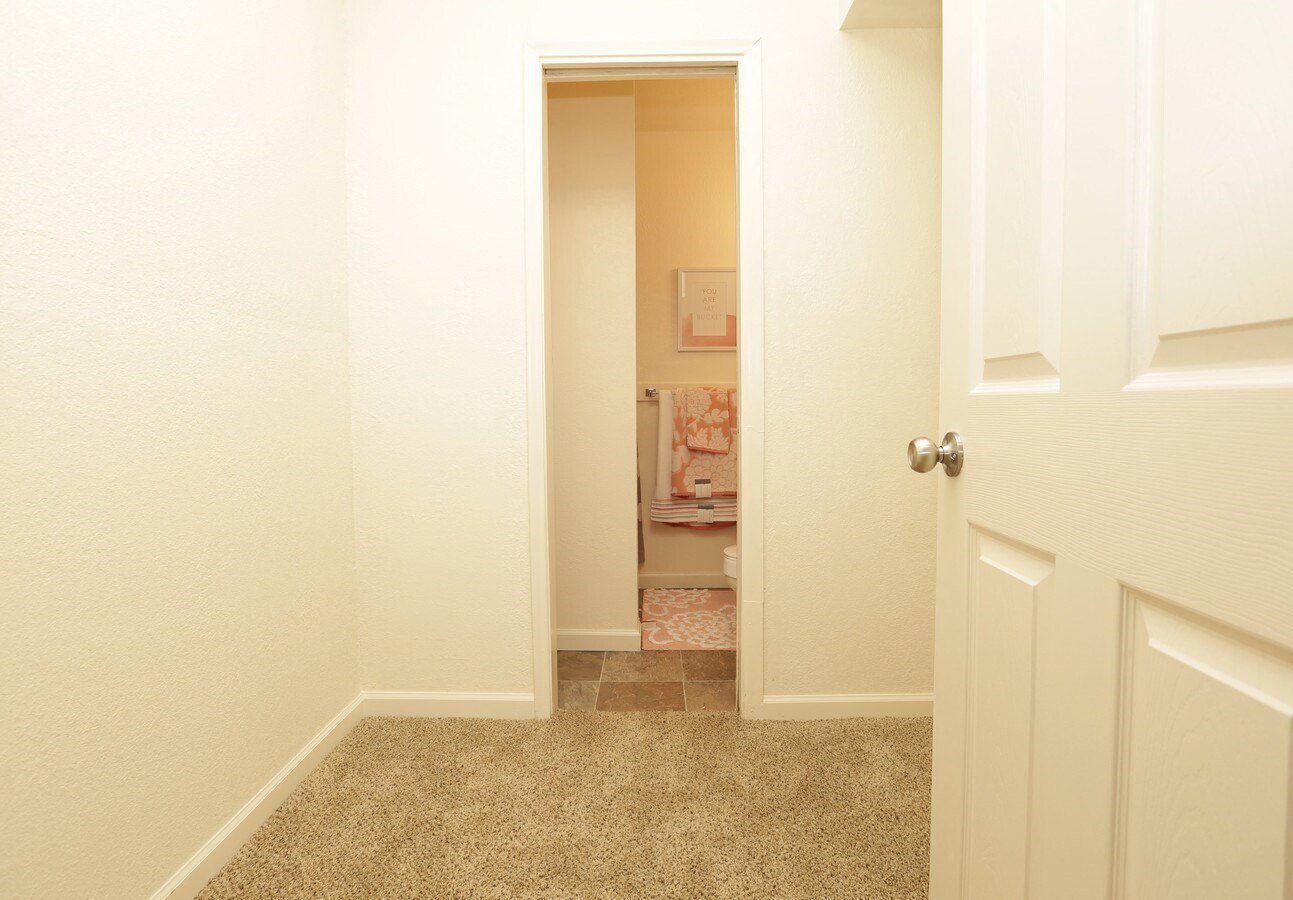 Vista Village Image 17