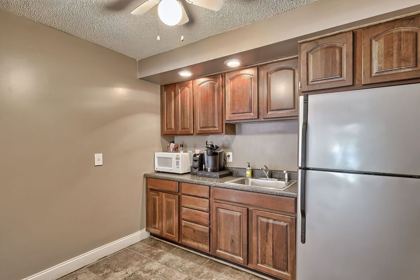 The Farrington Apartment Homes Image 28