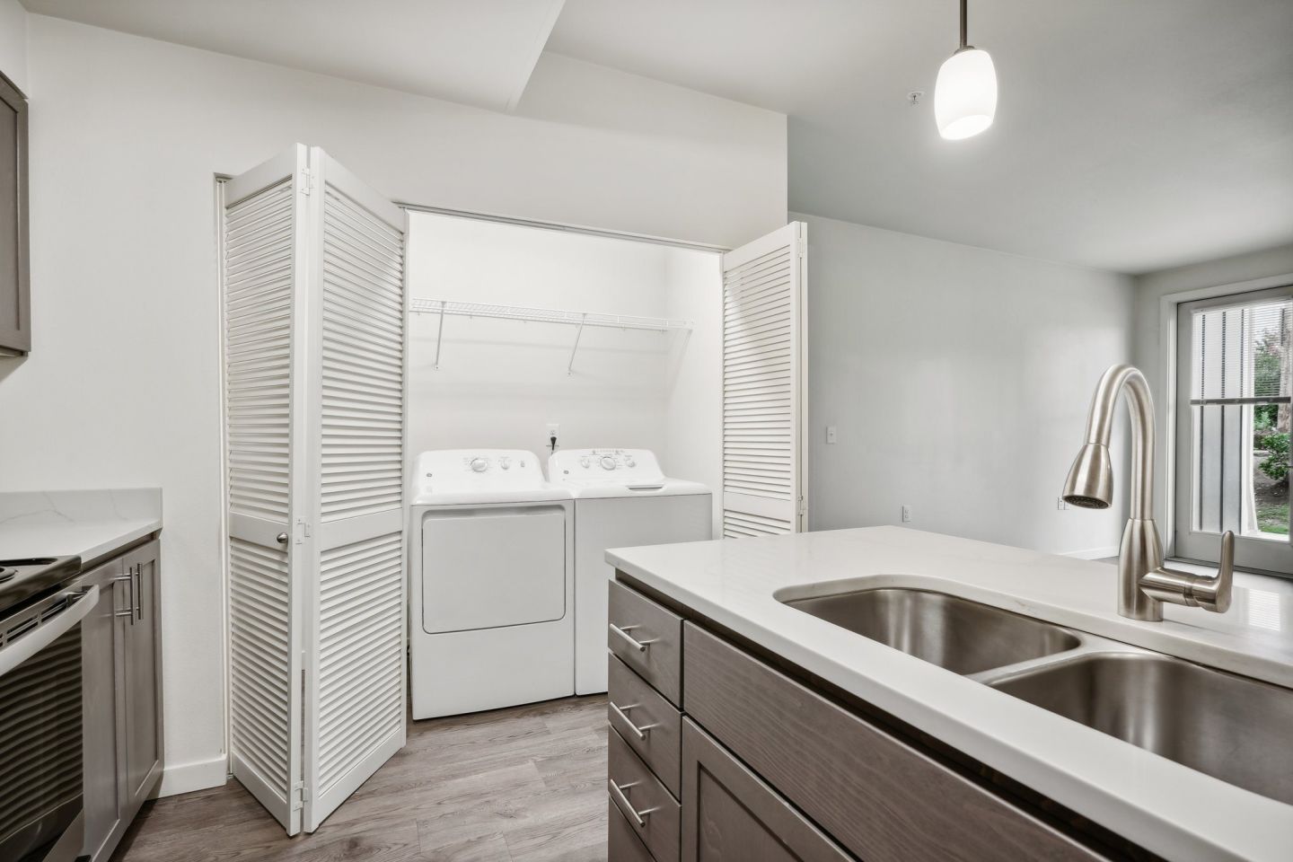 Ava Apartments Image 16