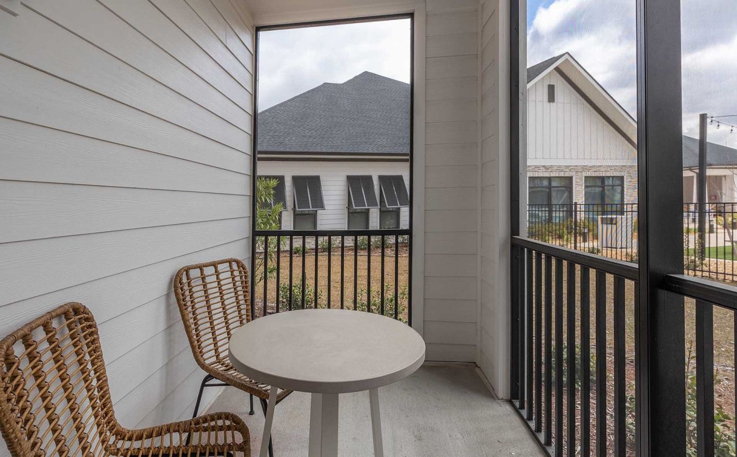 Vintage Brunswick Apartments Image 33