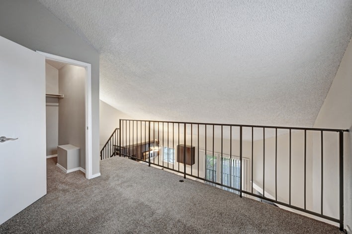 Summit Riverside Apartments Image 27