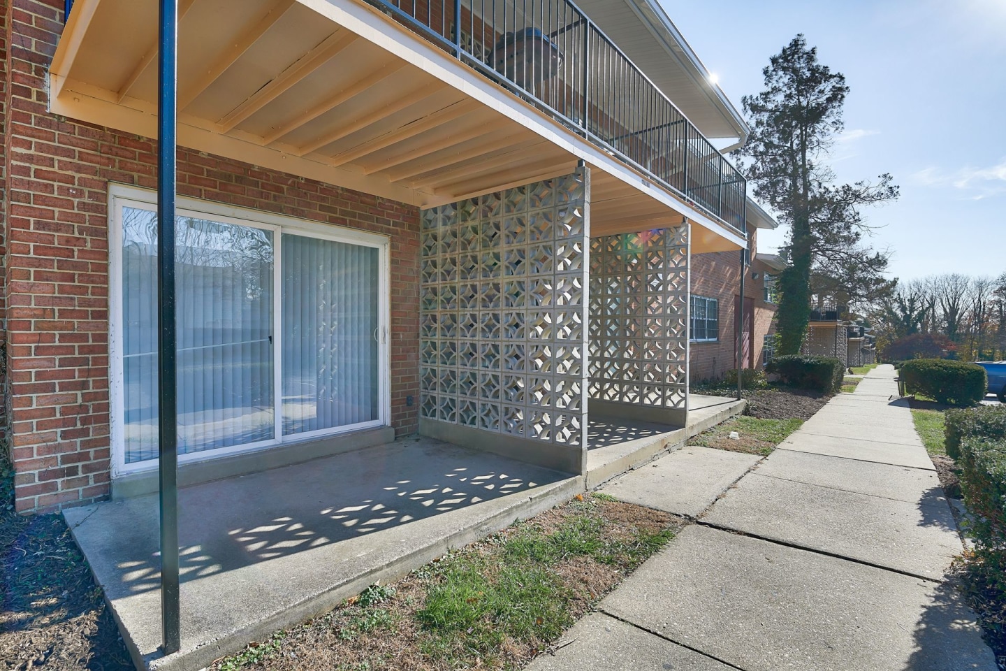Woodington West Image 1