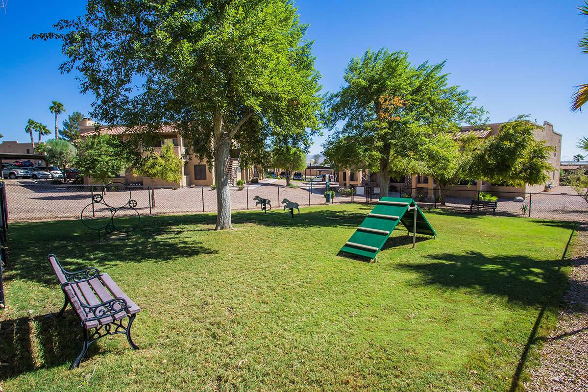 The Vistas Apartment Homes Image 26