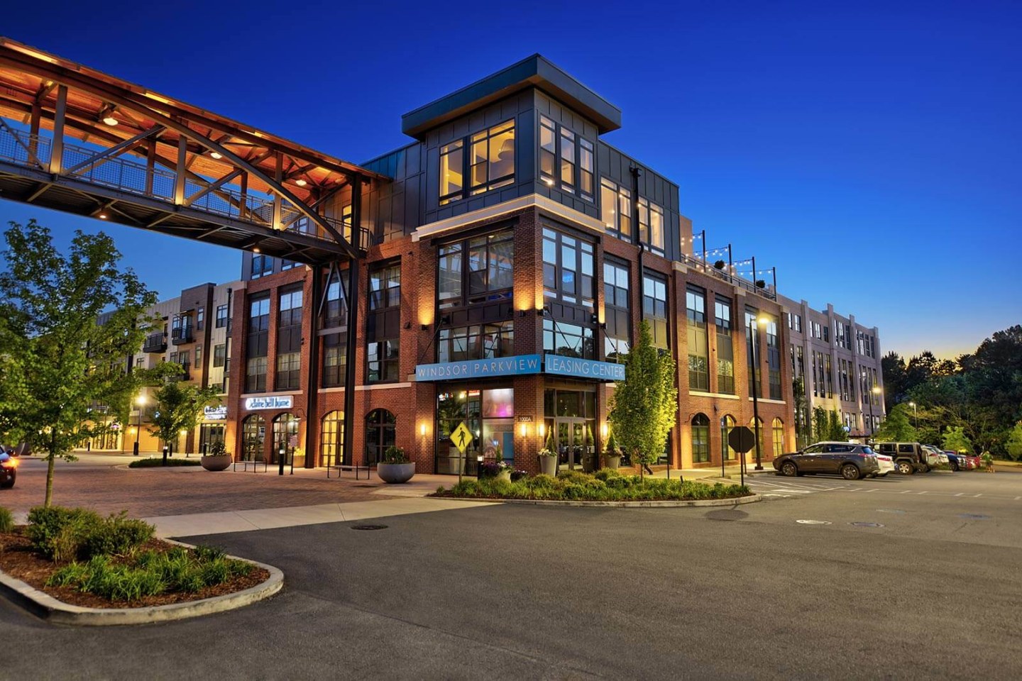 Windsor Parkview Image 2