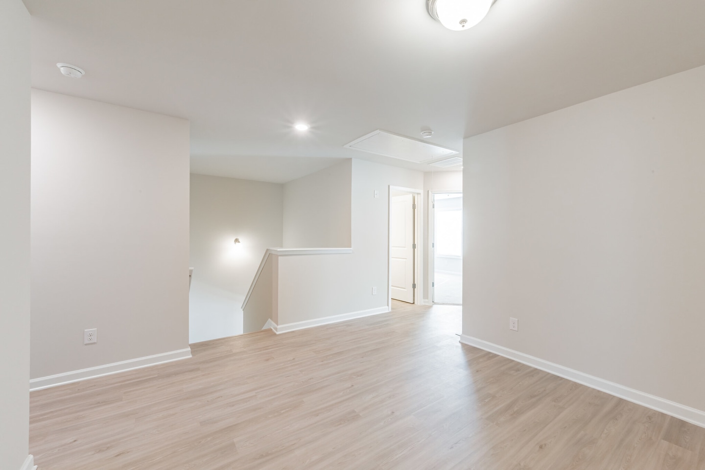 Parkwood Terrace Image 35