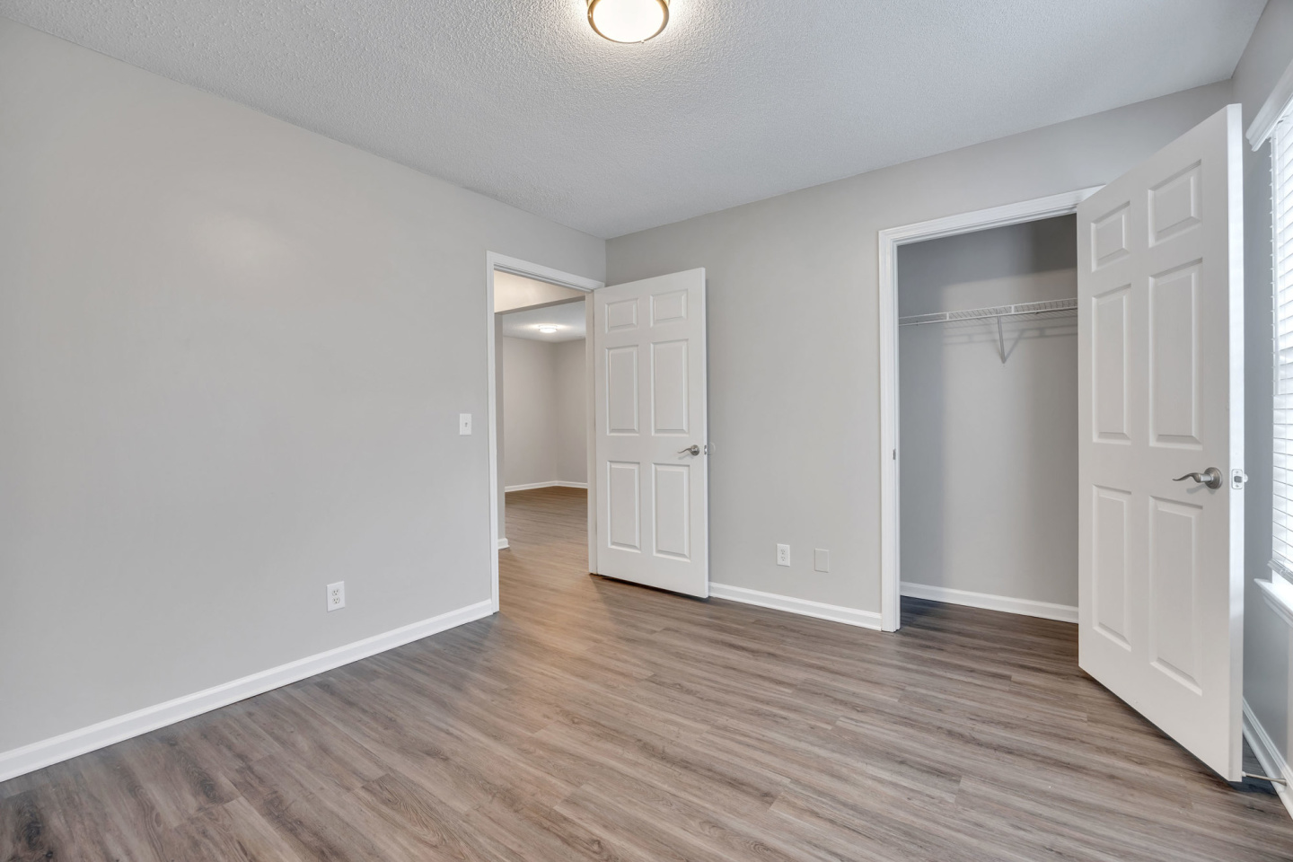 Lakeview Oaks Image 24