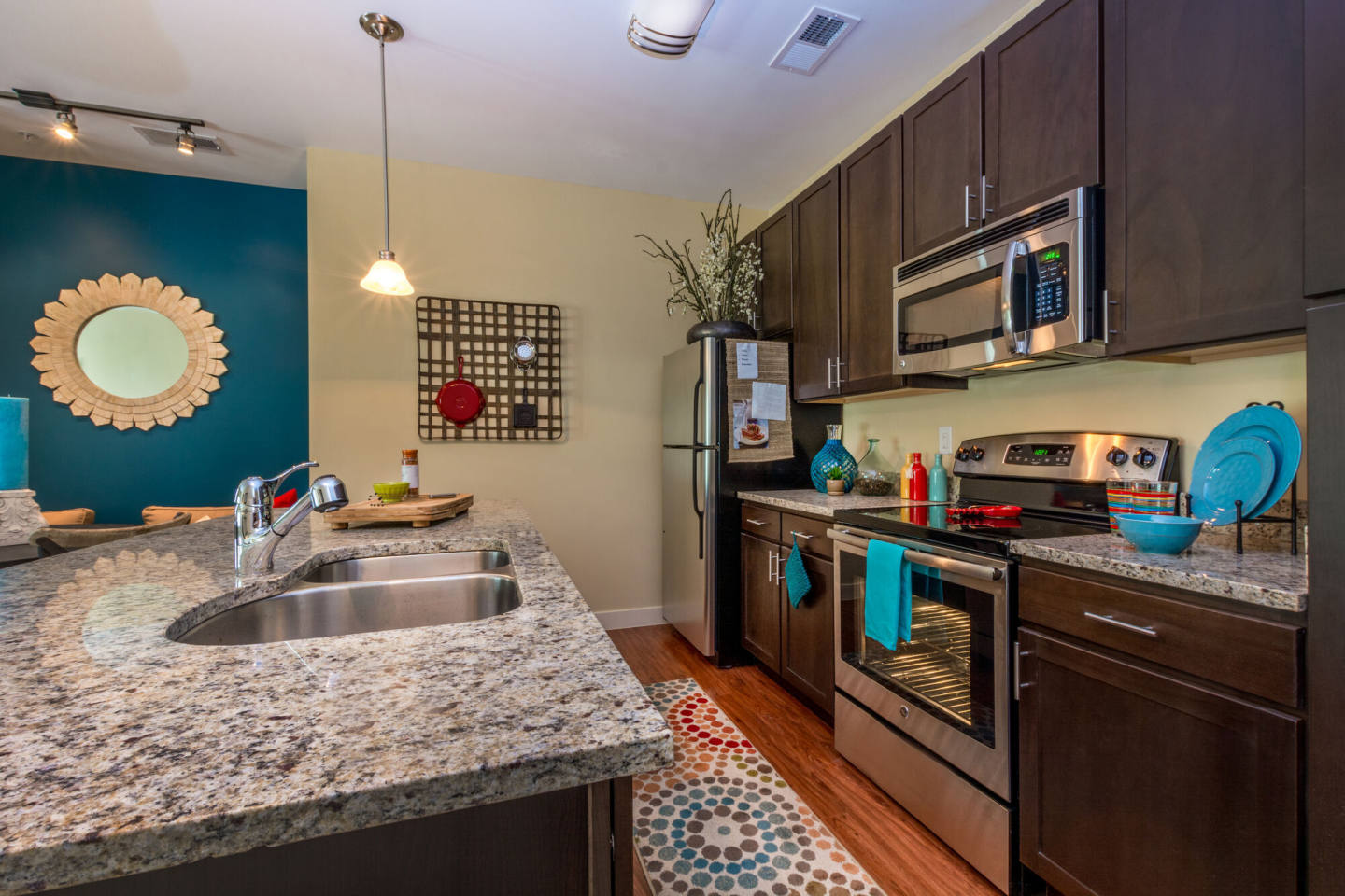 Promenade Pointe Image 11
