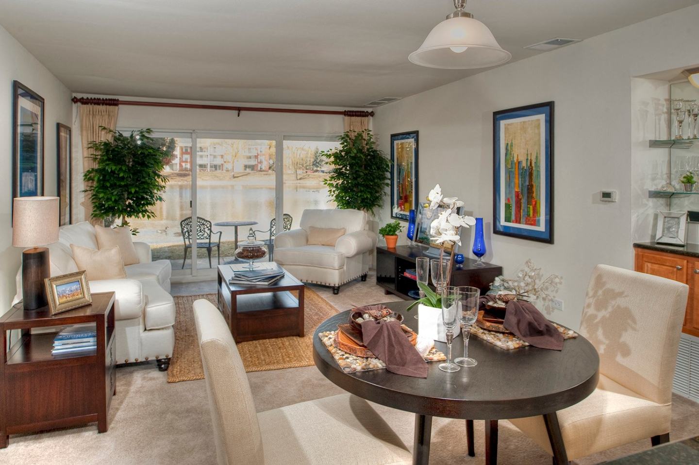 Versailles on the Lake-Schaumburg-Furnished Image 5