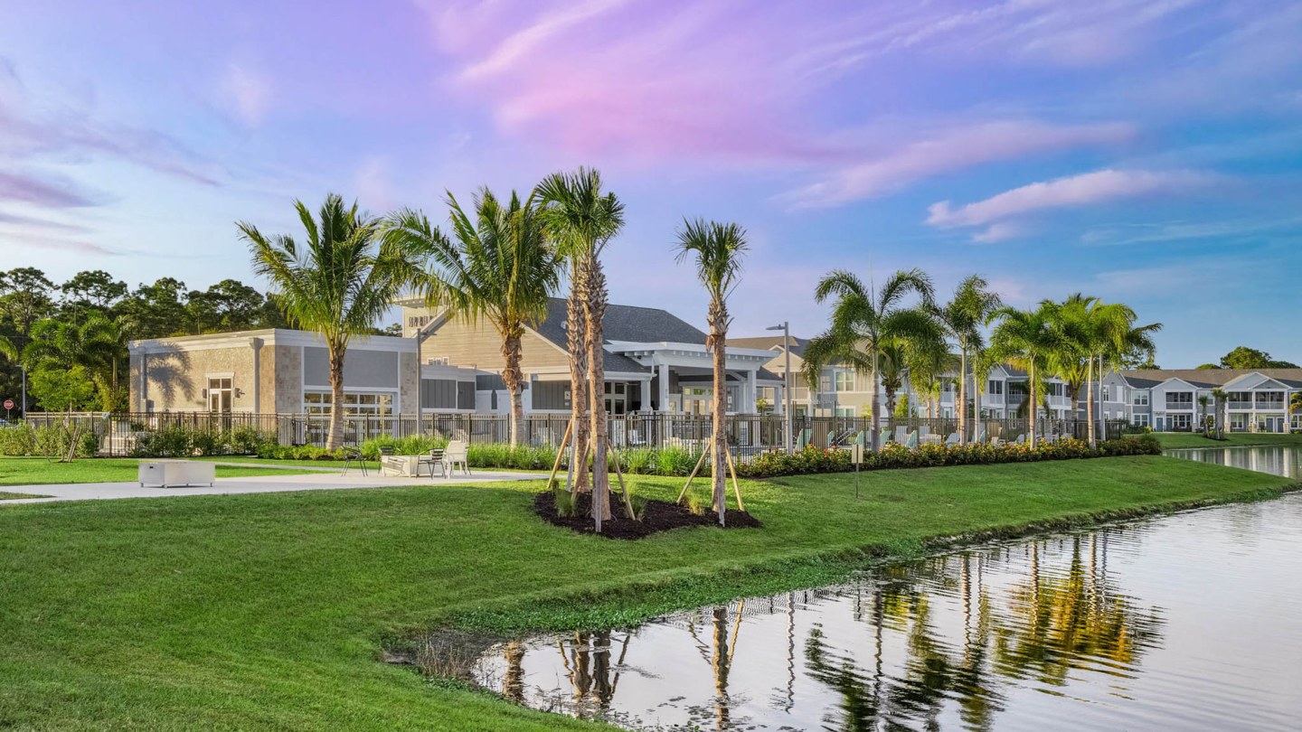 Springs at Cape Coral Image 35