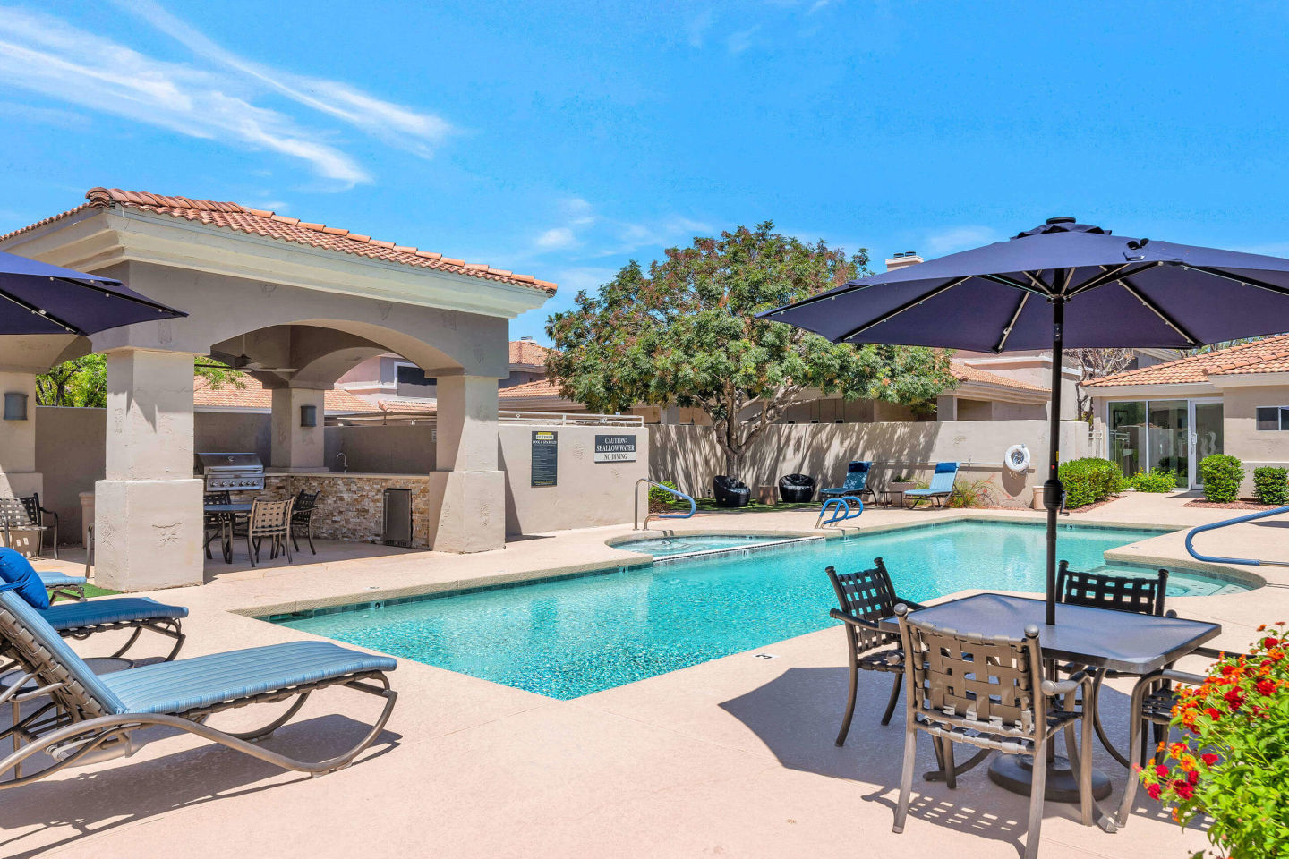 The Townhomes at Biltmore Image 3