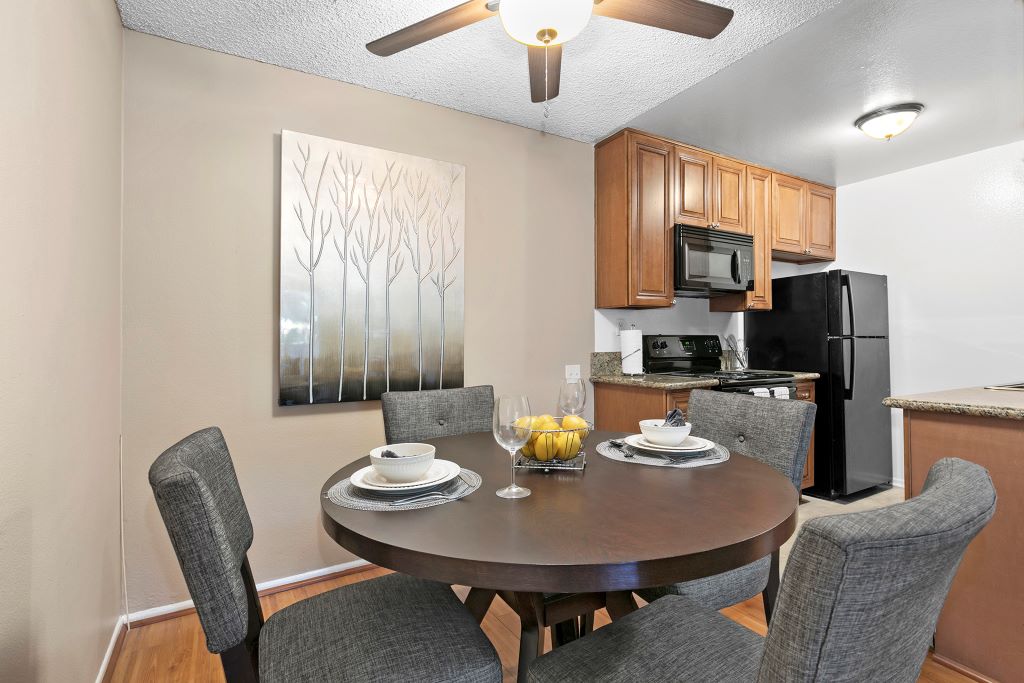 Vista Apartments Image 9