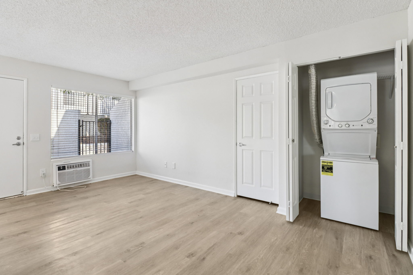 Vista Waterleaf Apartments Image 37
