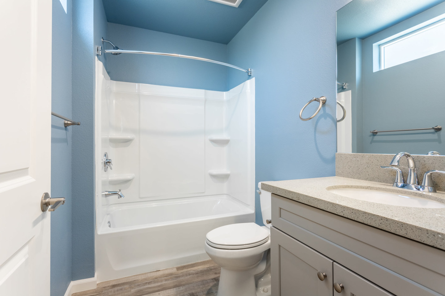 1238 W 37th Place - Co-Living Image 5
