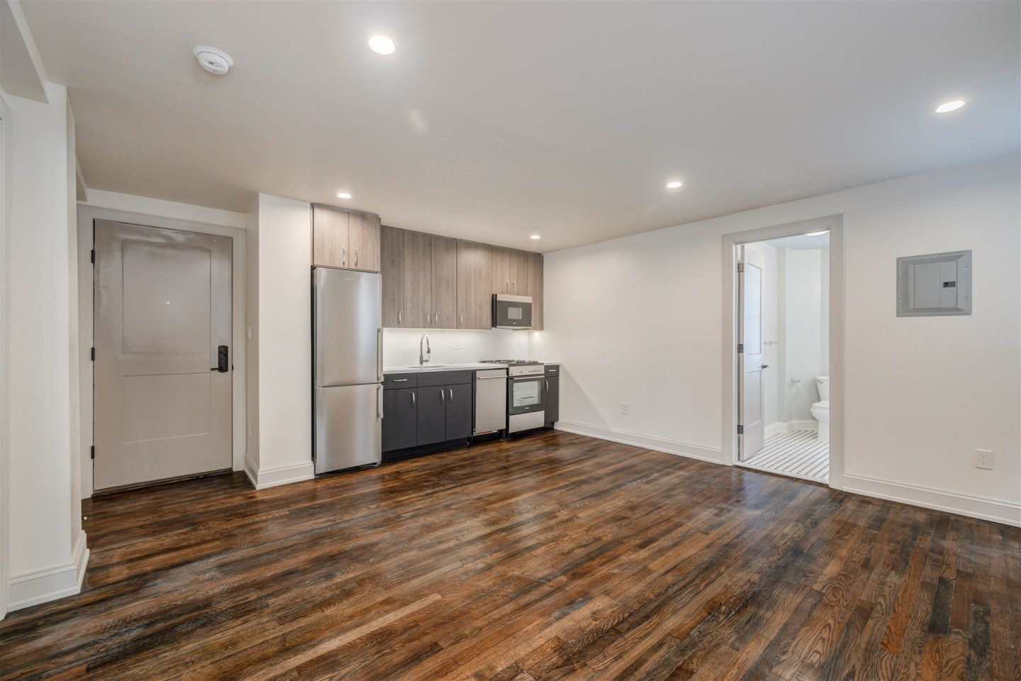 The Park Manor Apartments Image 5