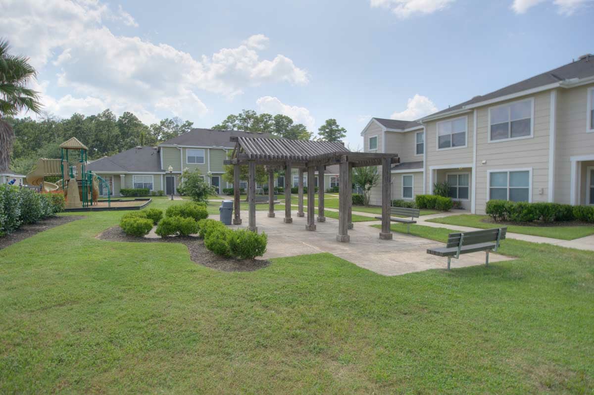 Park at Piney Woods Image 6