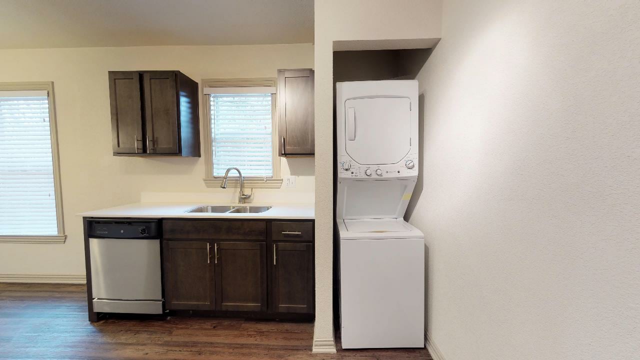 Westside Court Image 21