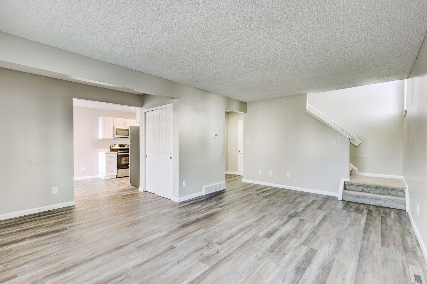 Briar Grove Townhomes Image 86