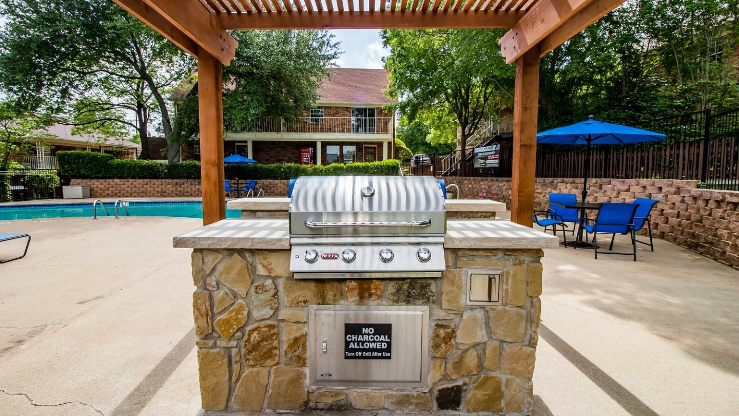 WatersEdge Denton Apartments Image 31