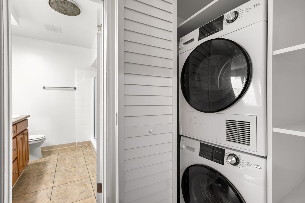 Jaclyn Terrace Image 16