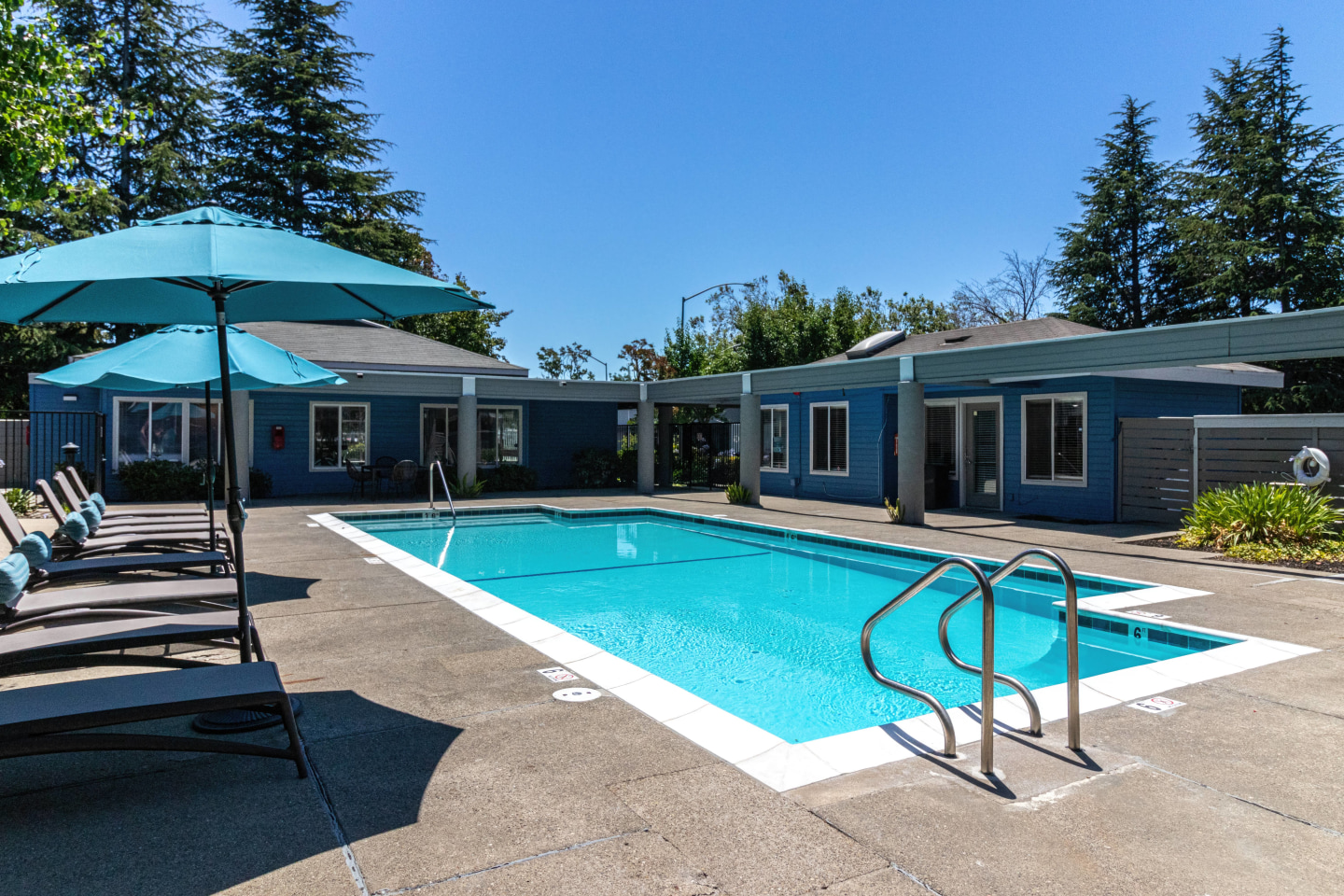 Gateway Apartments Image 1