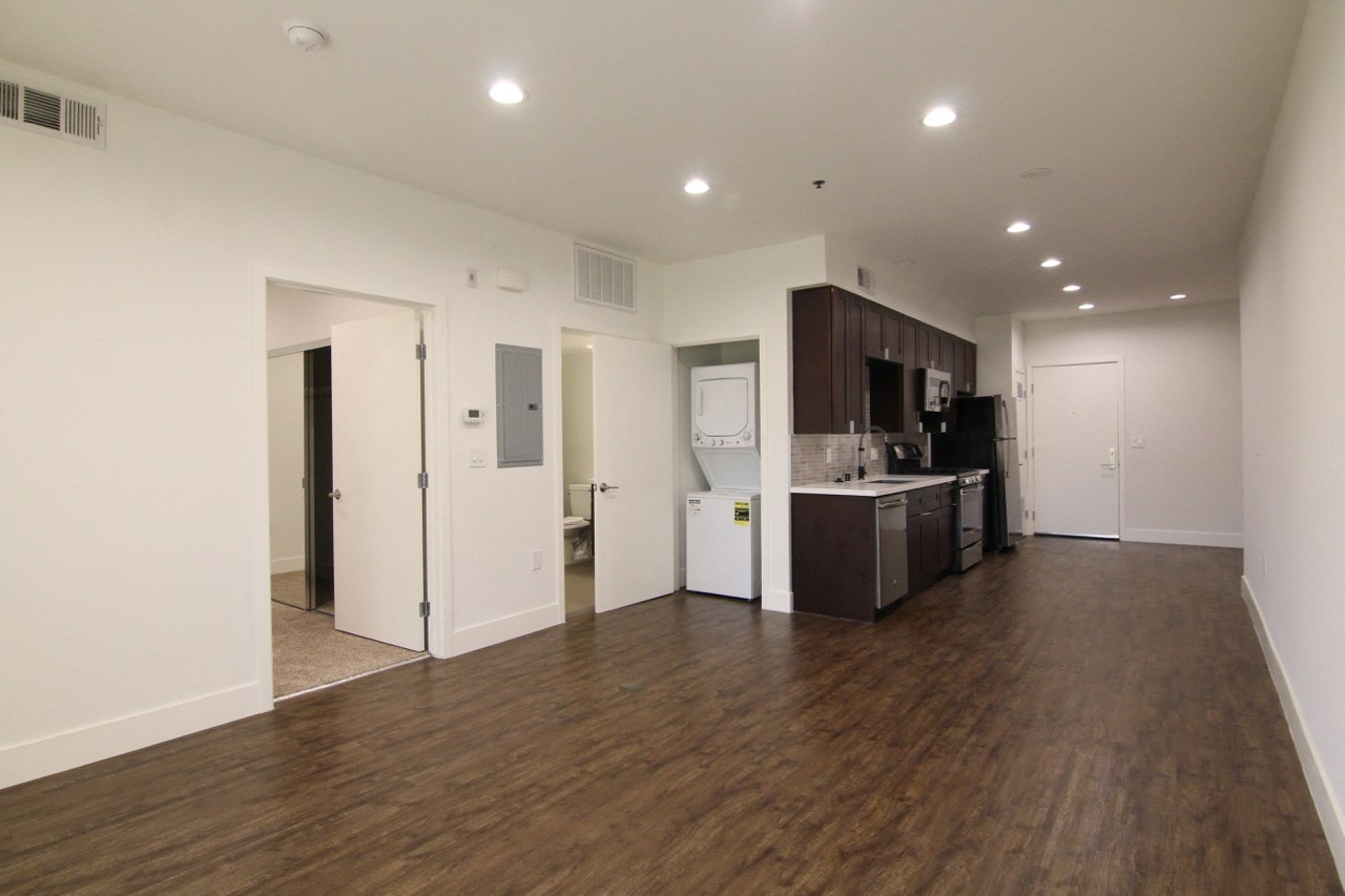 Bonita Terrace Image 13