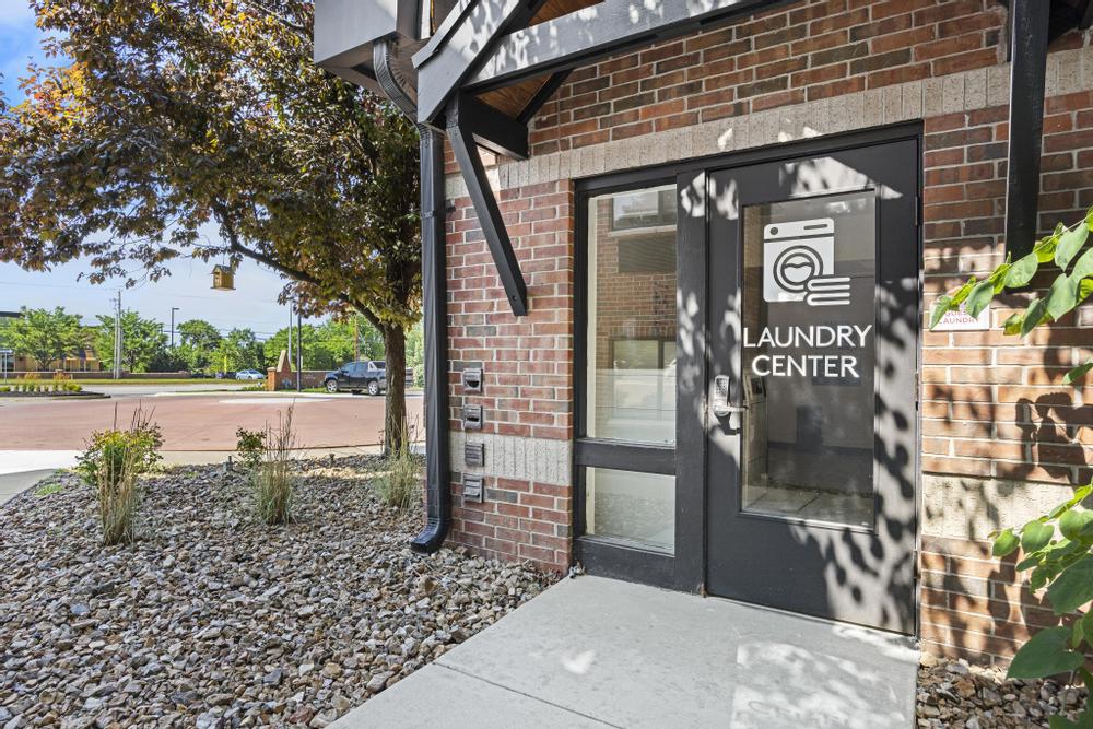 AVIA Apartments at College Boulevard Image 13