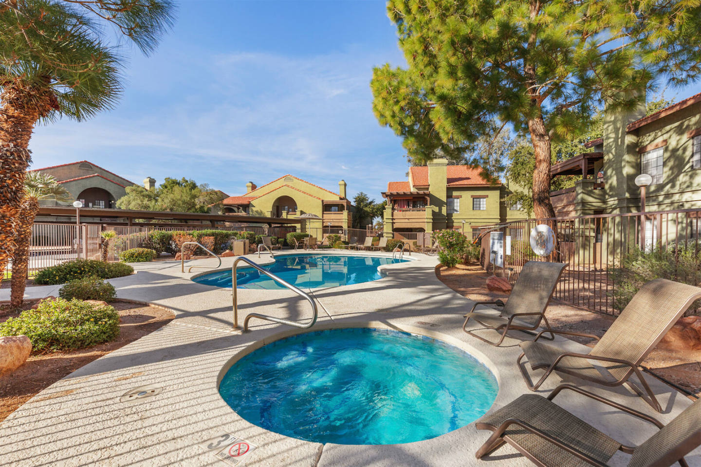 Coronado Villas Image 14