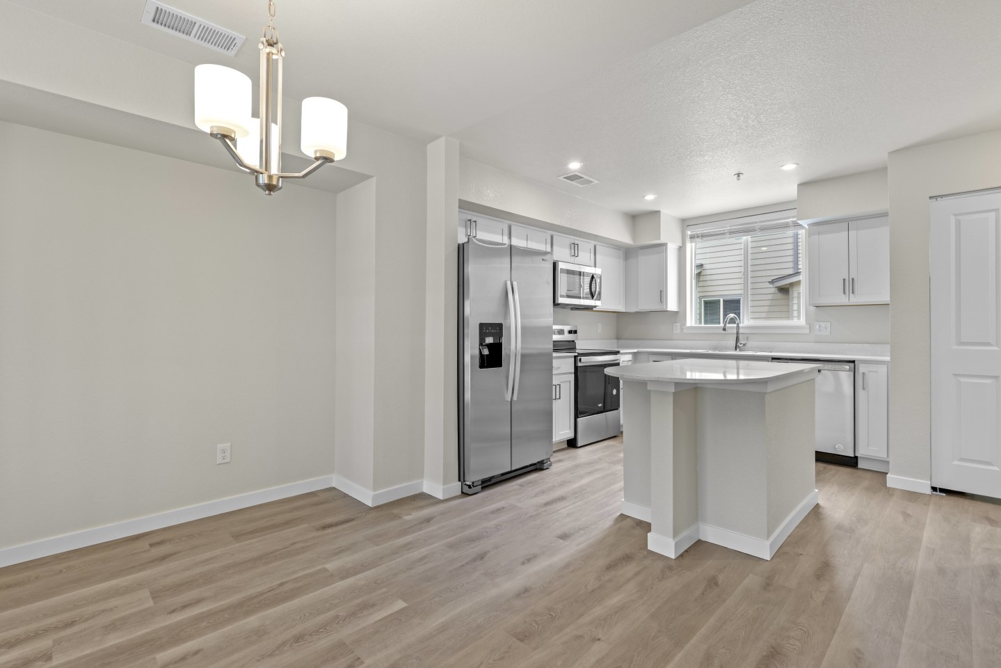 Pine Drive Townhomes Image 14