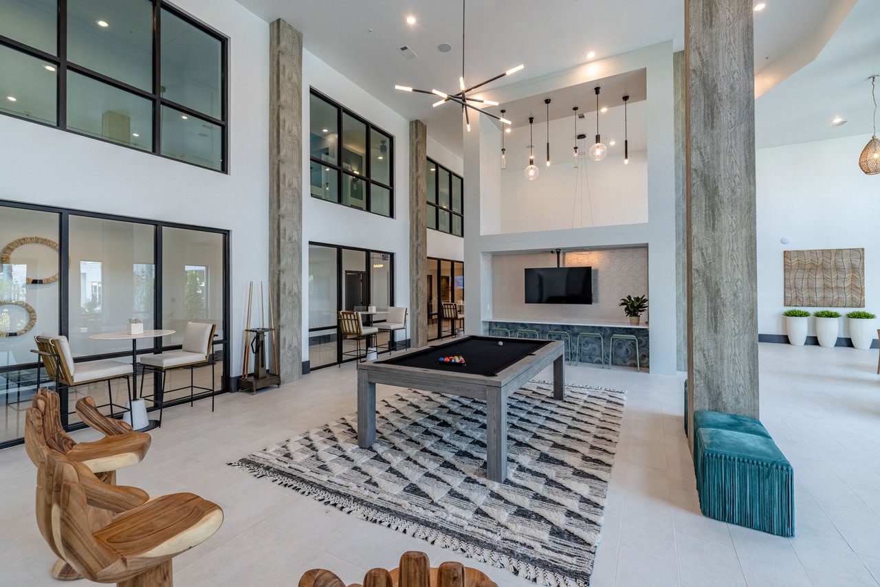 Botanic Luxury Apartments Image 59