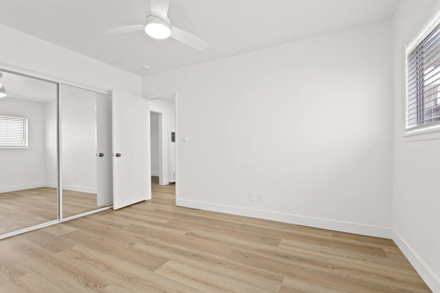 343 Palos Verdes Apartments Image 9