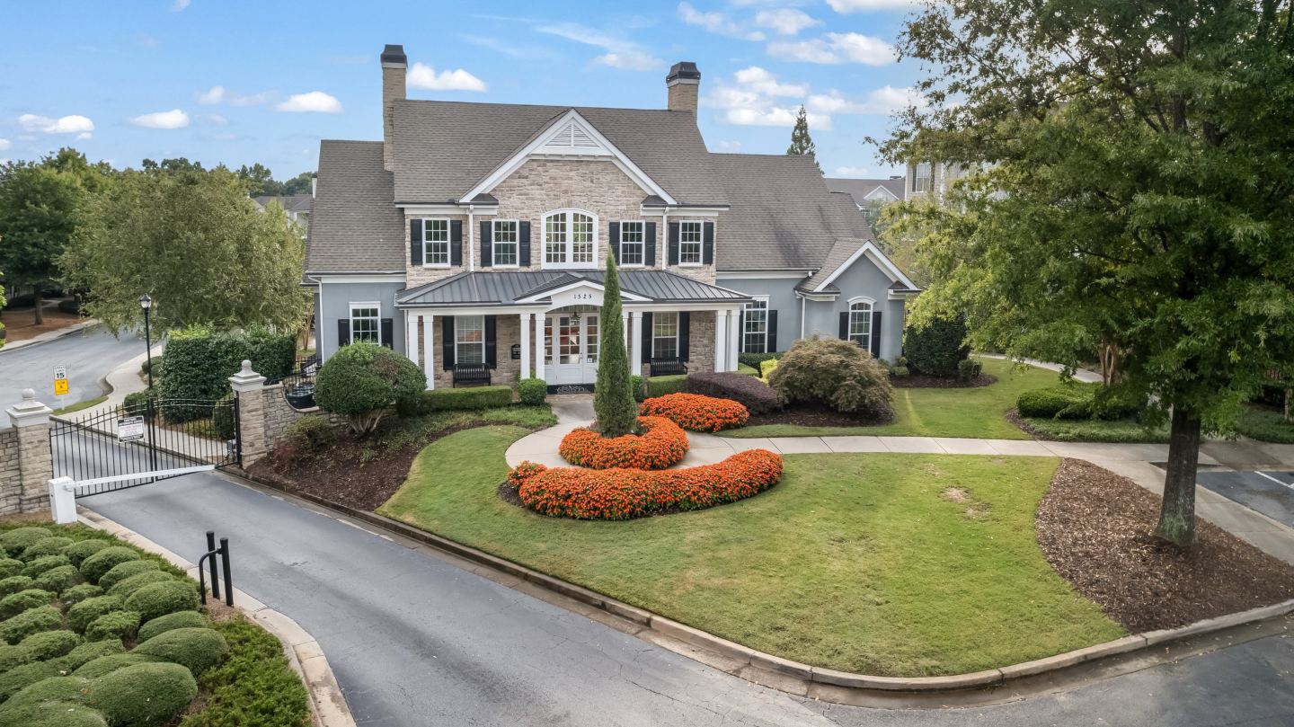 Pointe at Suwanee Station Image 10