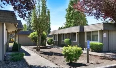 Twin Oaks Image 1