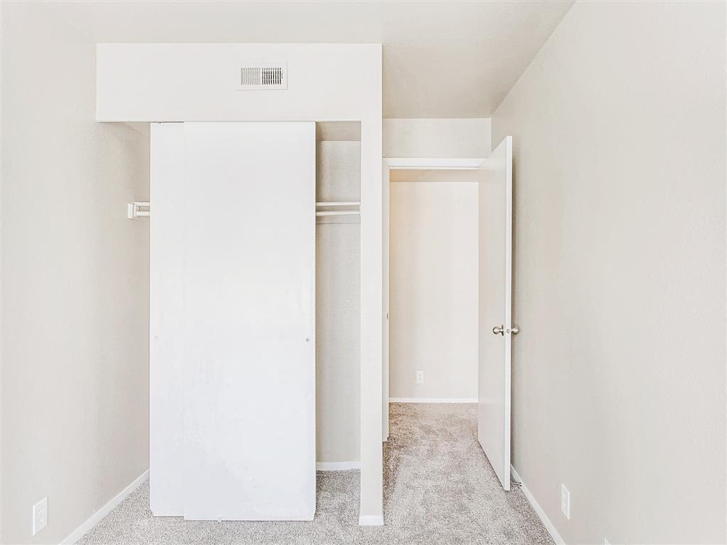 James Pointe Apartments Image 153