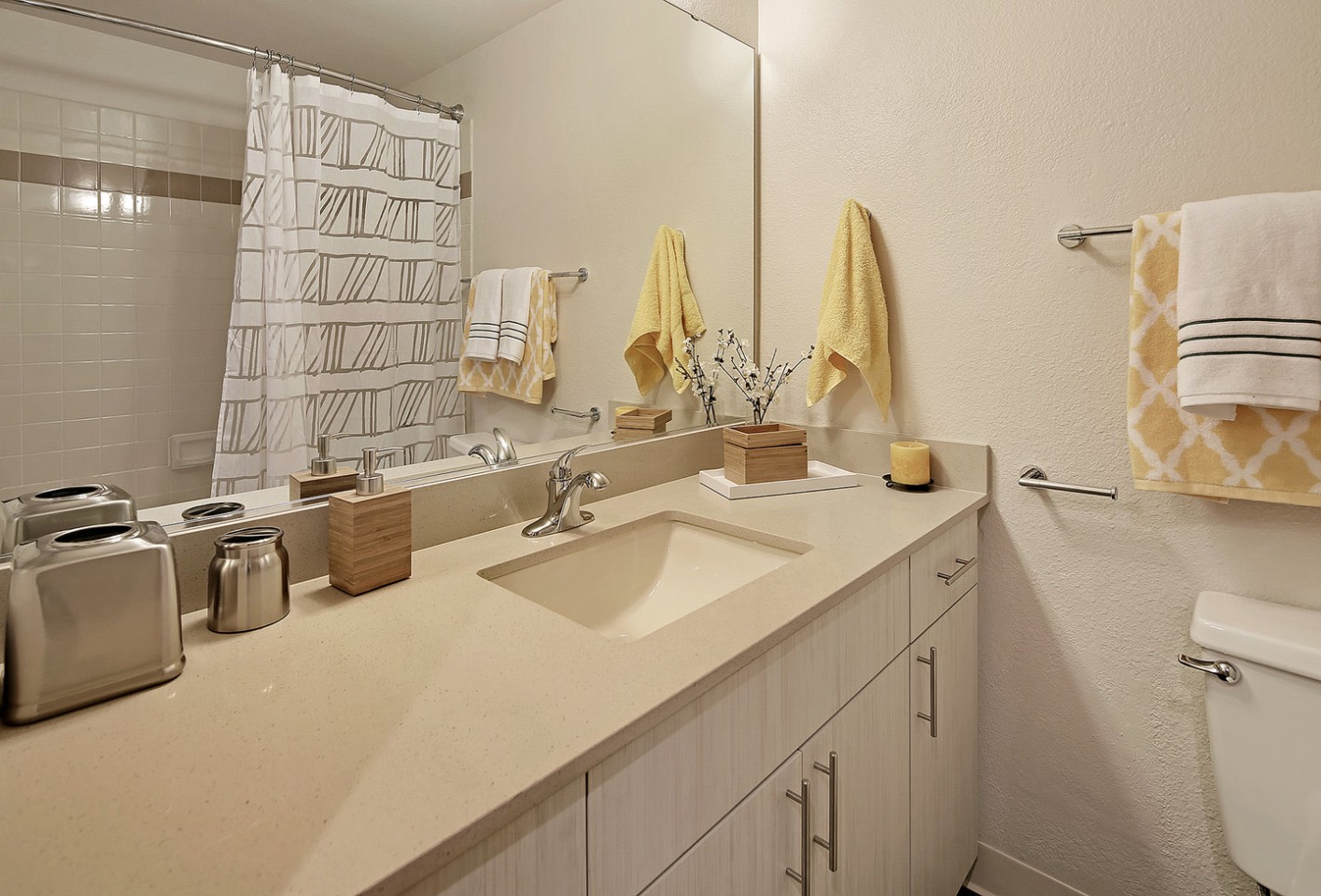 Starboard Apartments Image 28