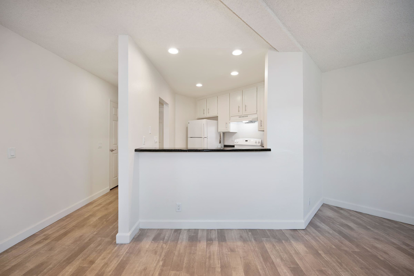 Elan Spanish Landing Carlsbad Image 11