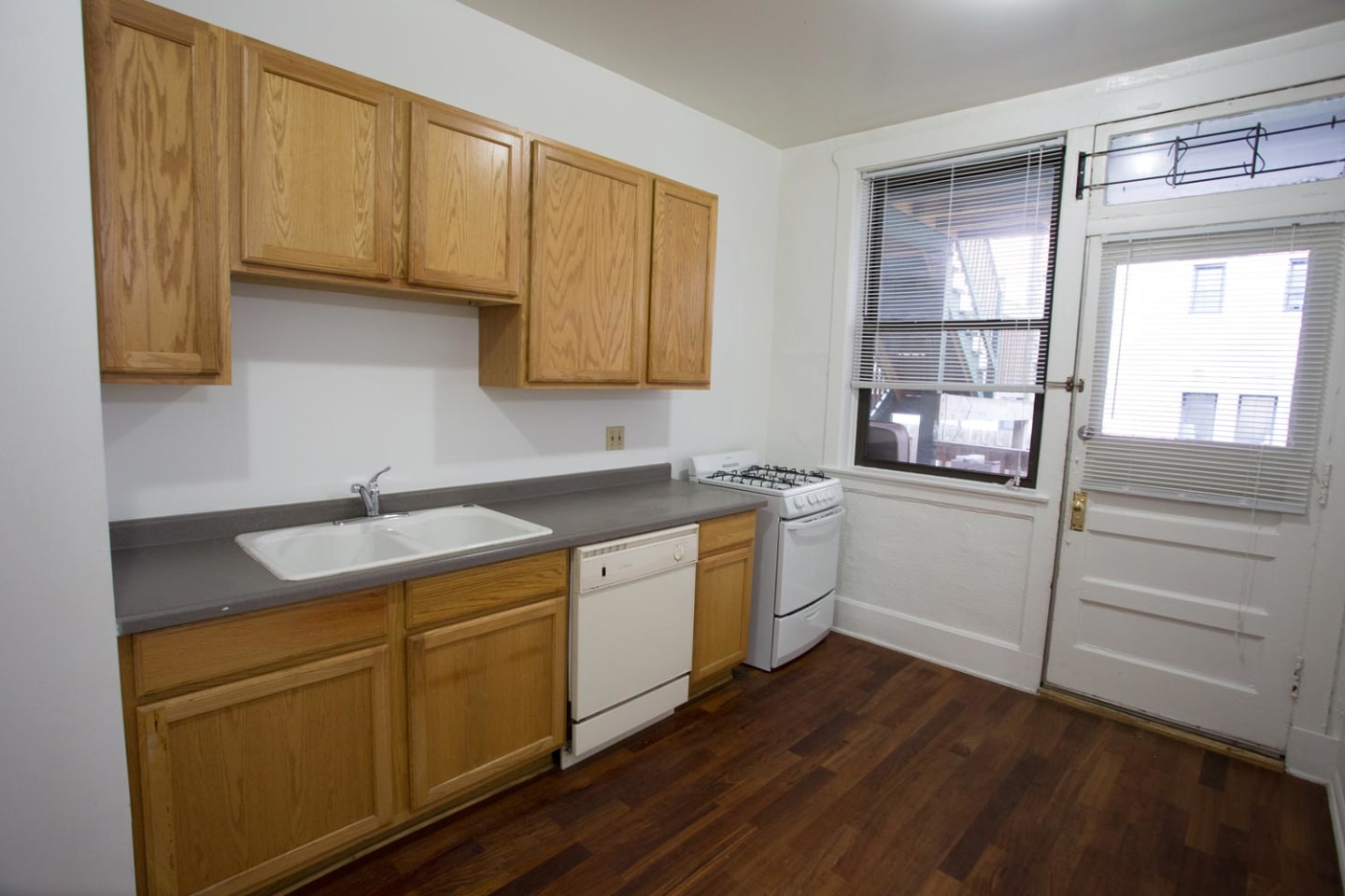 5237-5245 S. Kenwood Avenue Image 27