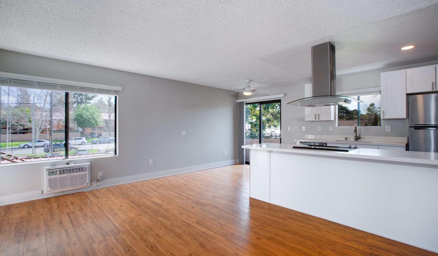 Hidden Cove Apartments Image 3