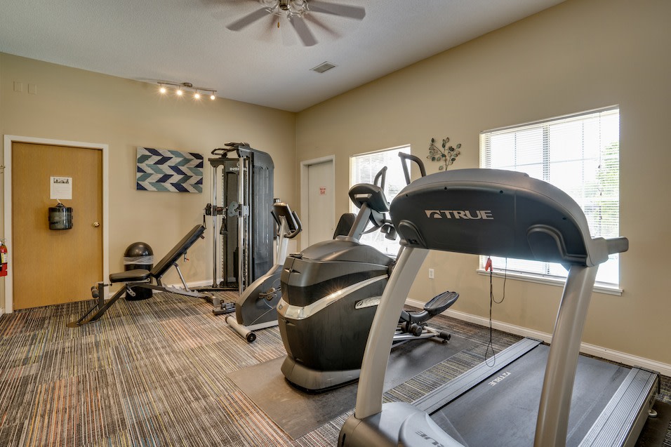 Carver Lake Townhomes Image 5