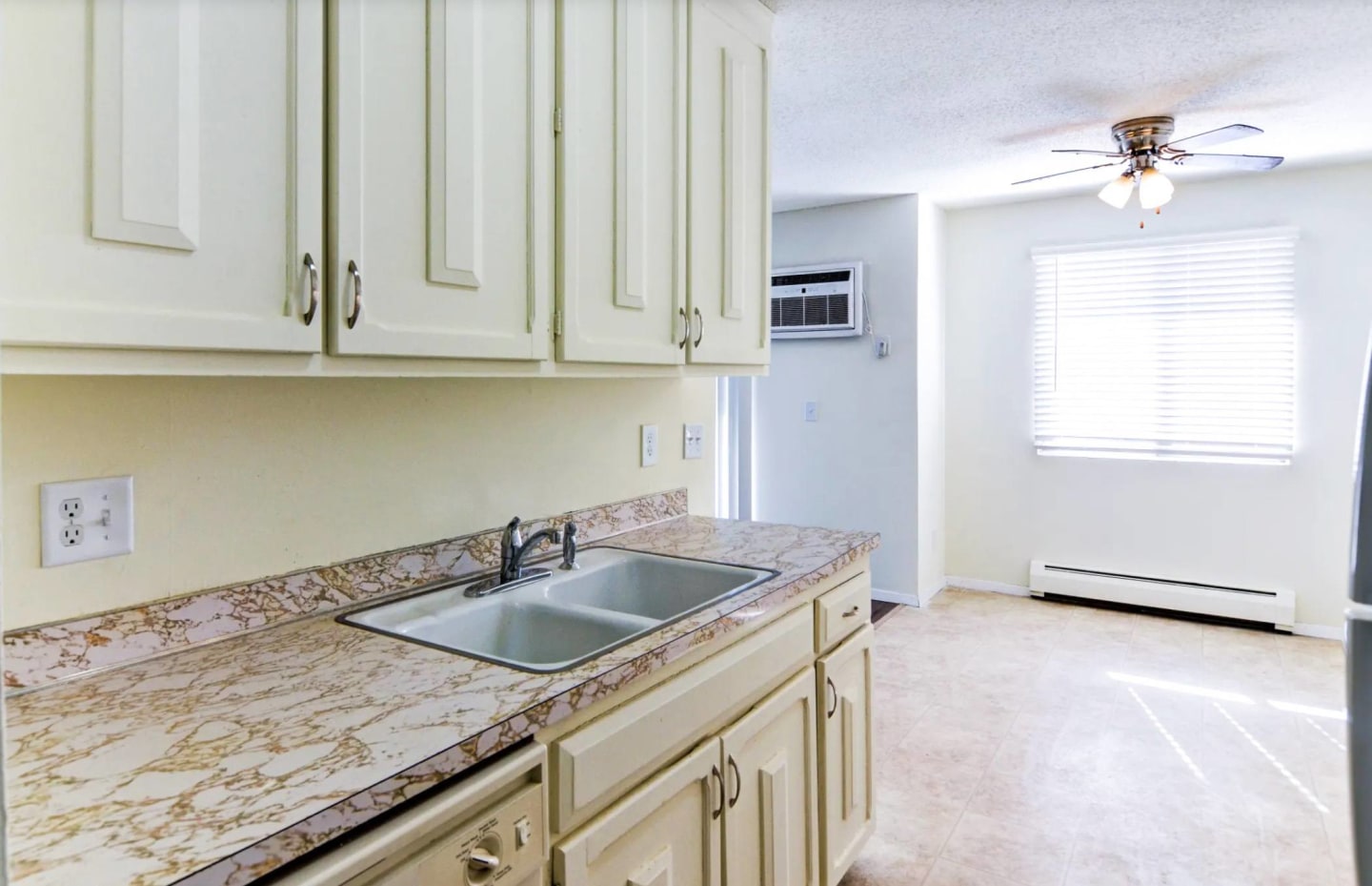 Victoria Flats Roseville Image 31