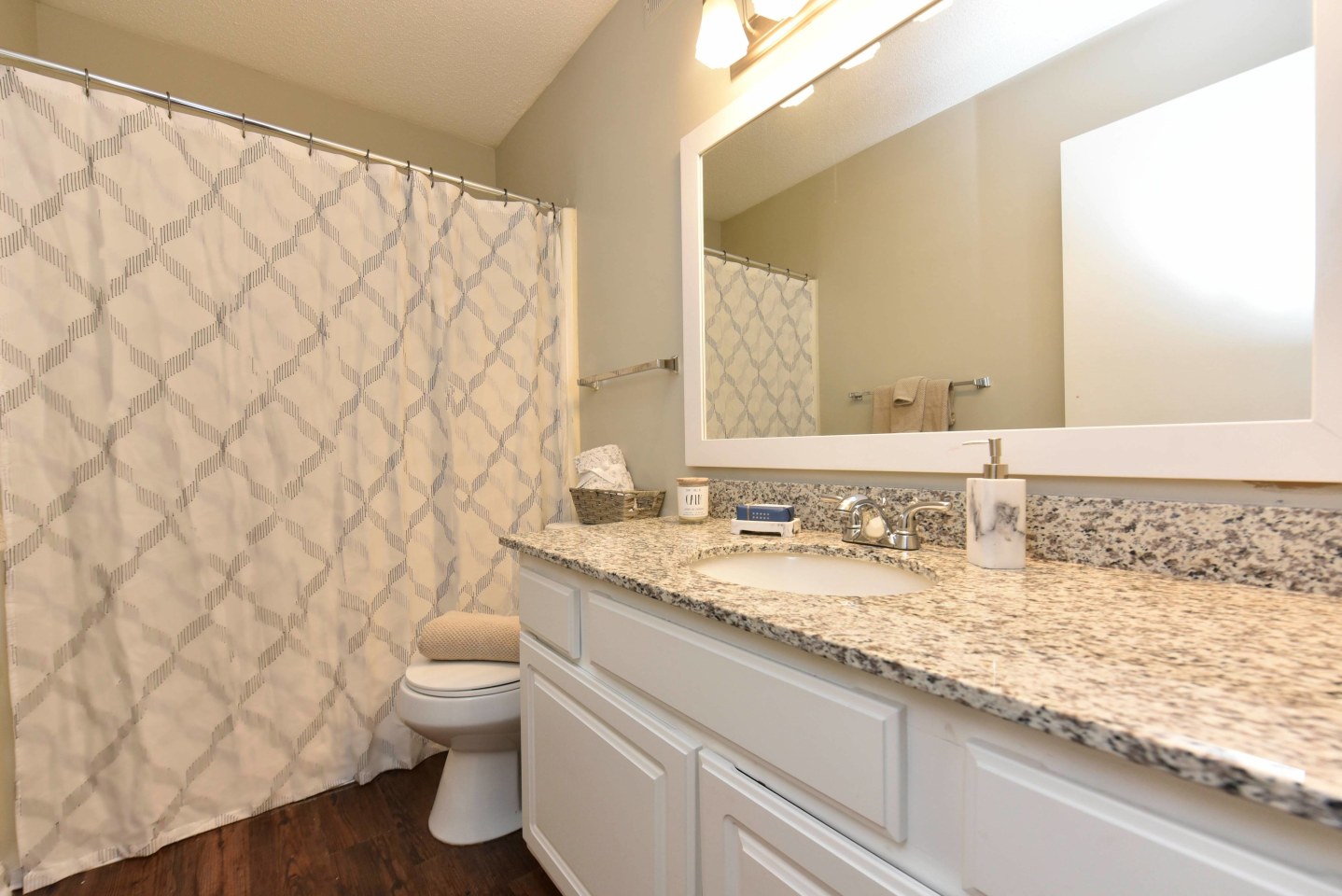 Marina Pointe Image 20