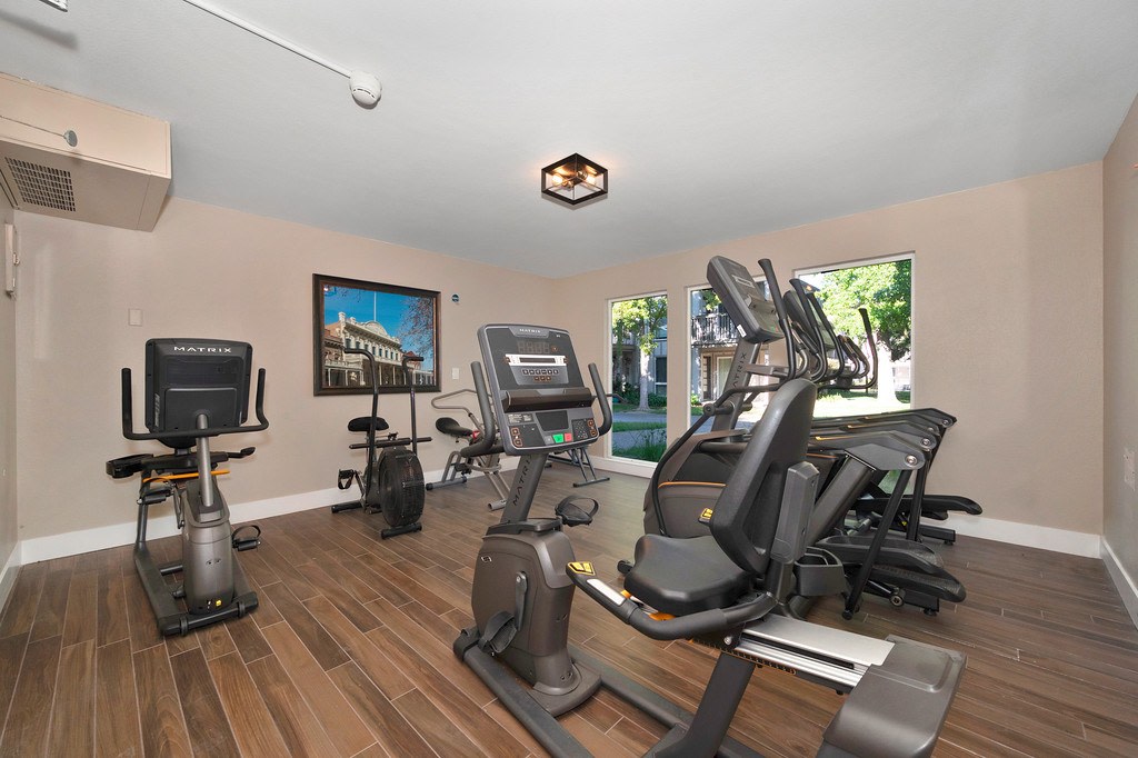 The Crest at Citrus Heights - 55+ Housing Image 28