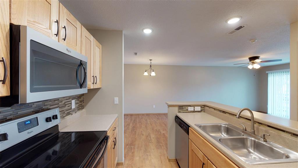 Oakmont Estates Image 34