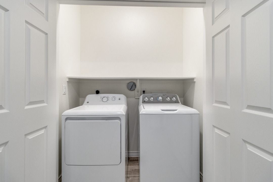 Residence at Gateway Village Image 37