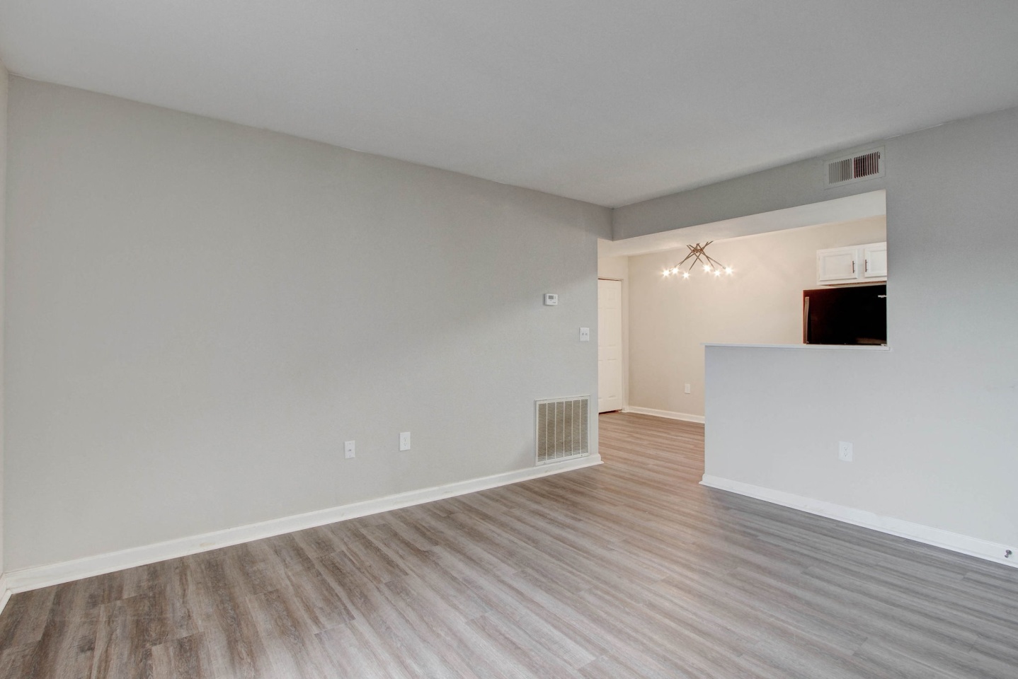 The Latitude Apartments Image 7