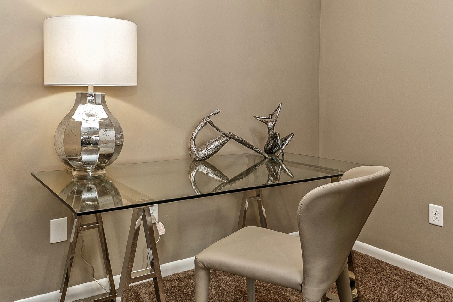 The Apartments at Lux 96 Image 8