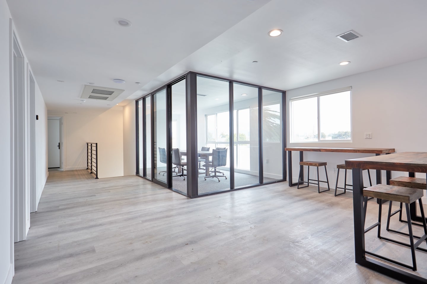 1430 W 37th Street - Co-Living Housing Image 11