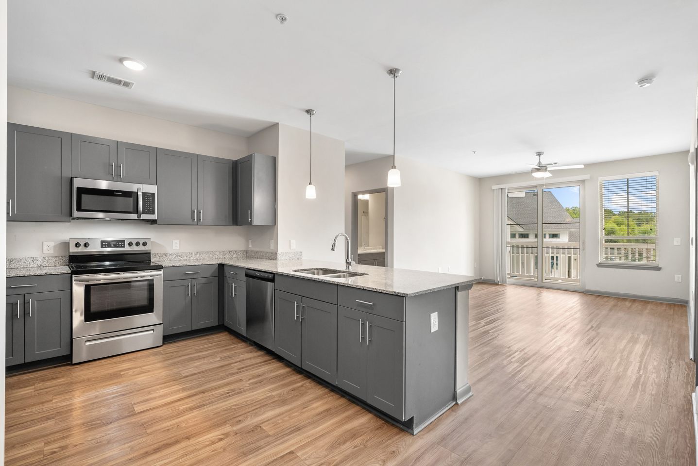 Summer Wind Apartments Image 31